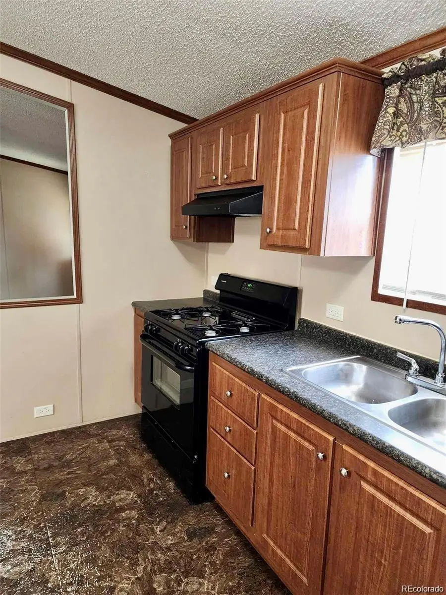 9641 Glencoe Court, West Adams, CO 80229 - #3