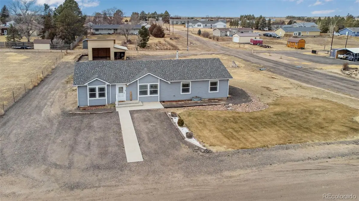 945 Navajo Avenue, Flagler, CO 80815 - Image #1
