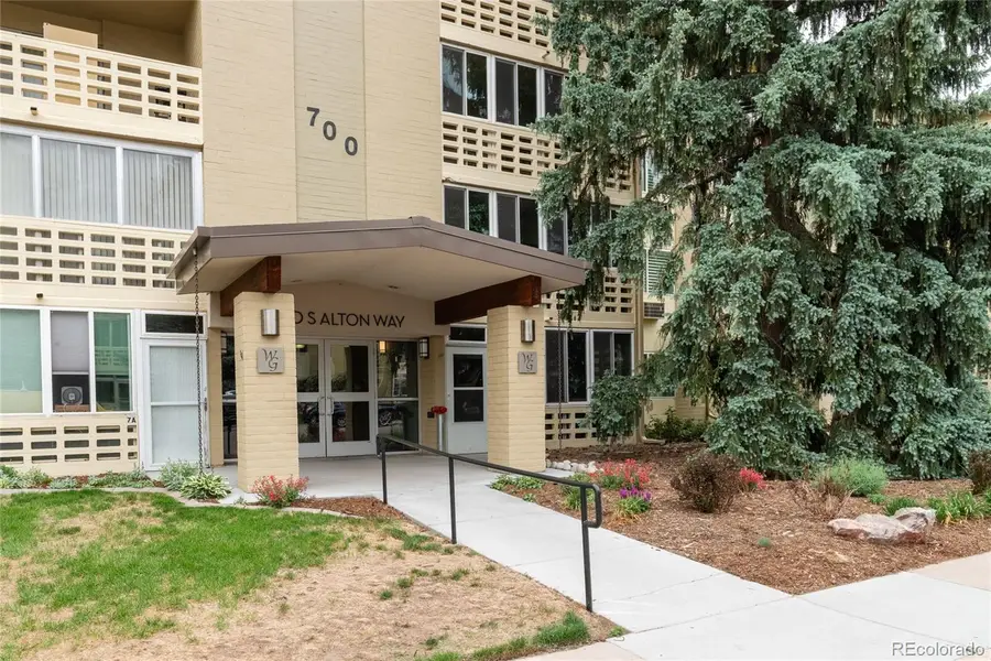700 S Alton Way #10B, Denver, CO 80247 - #2