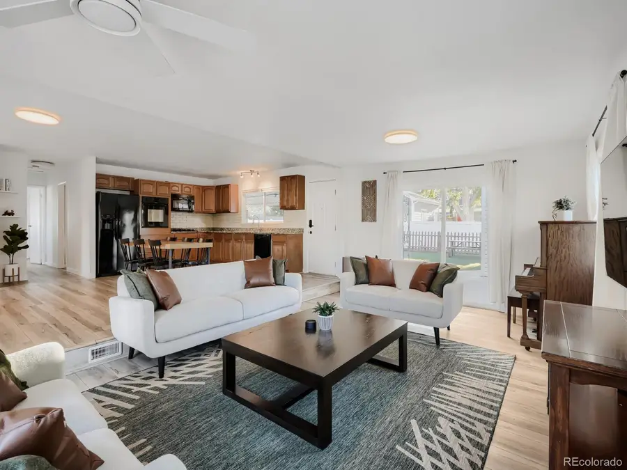 5533 Raritan Way, Denver, CO 80221 - #3