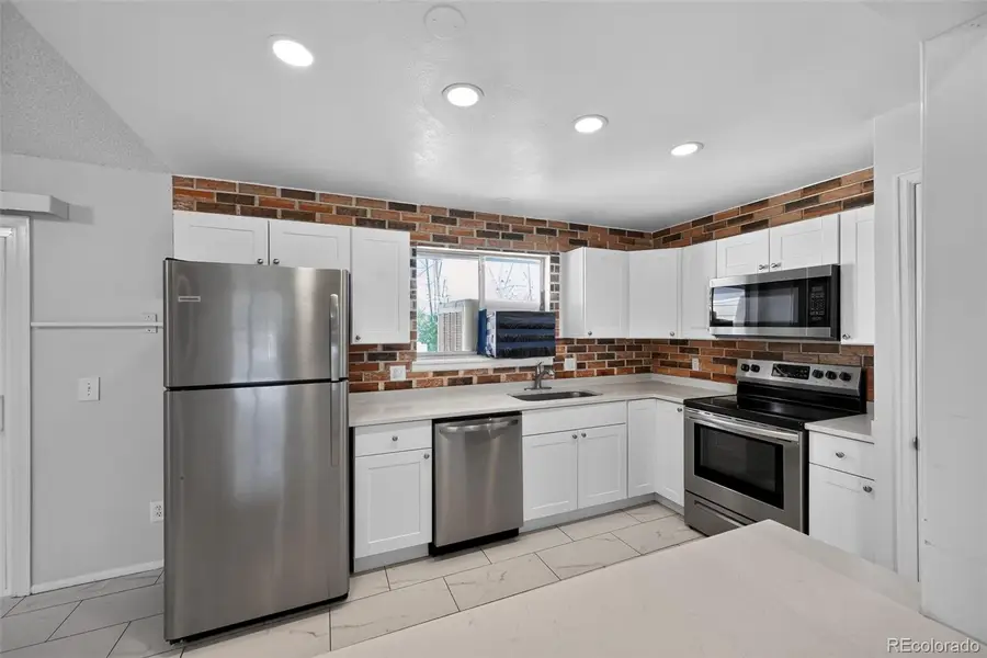 1902 S Truckee, Aurora, CO 80013 - #3