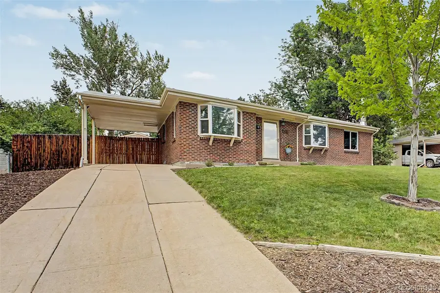 1040 W Longview Avenue, Littleton, CO 80120 - #2