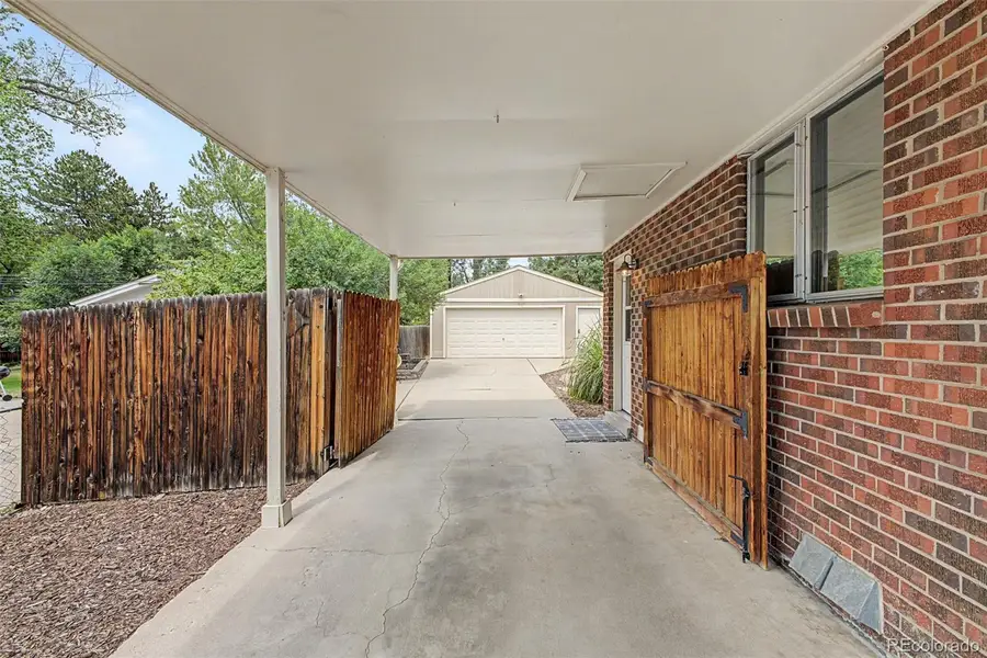 1040 W Longview Avenue, Littleton, CO 80120 - #3