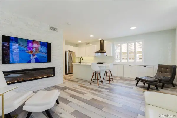 2609 Emporia Court, Denver, CO 80238