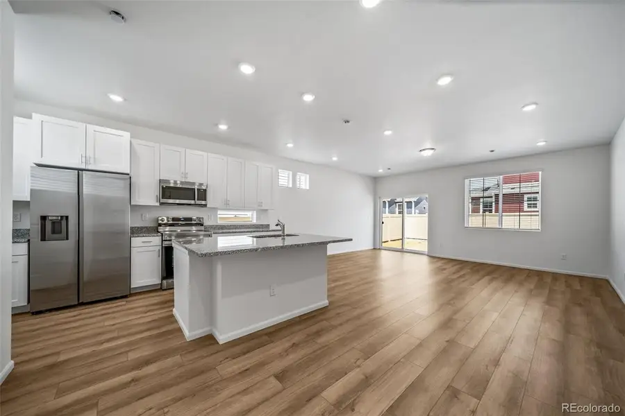 22387 E 39th Avenue, Aurora, CO 80019 - #2