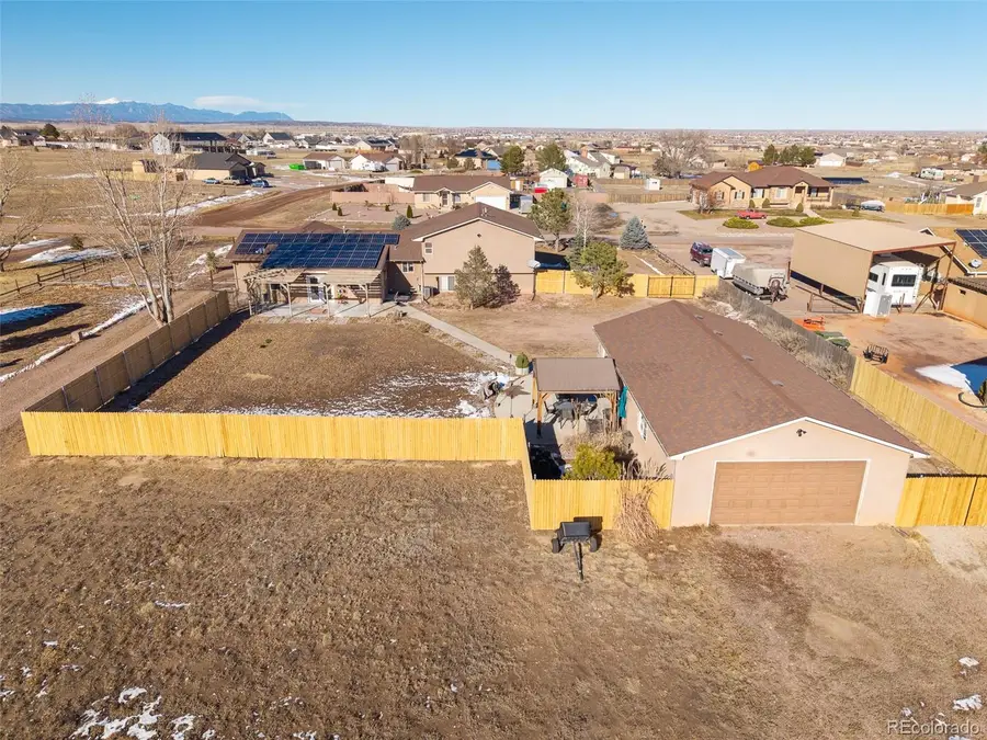 758 E Woodleaf Drive, Pueblo, CO 81007 - Image #2