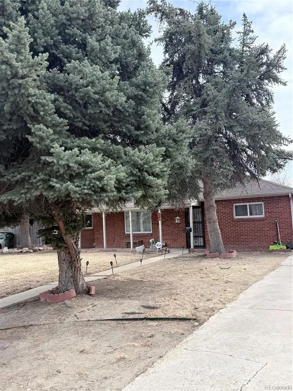 1050 Russell Boulevard, Thornton, CO 80229