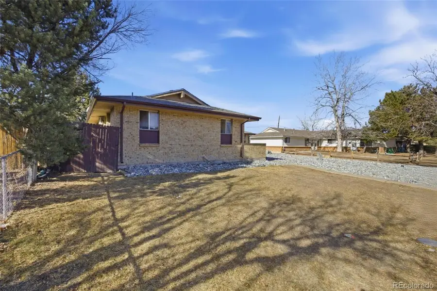 43 Lansing Street, Aurora, CO 80010 - #3