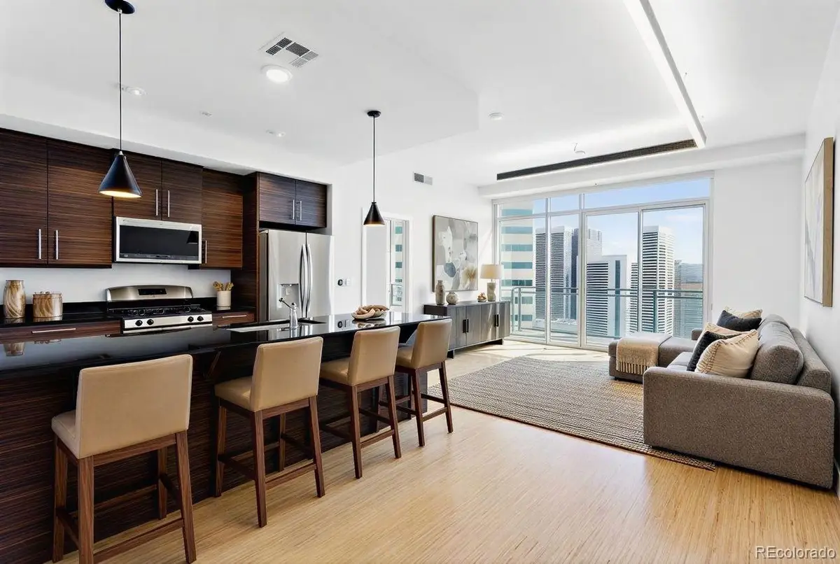 2001 N Lincoln Street #2220, Denver, CO 80202 - Image #1