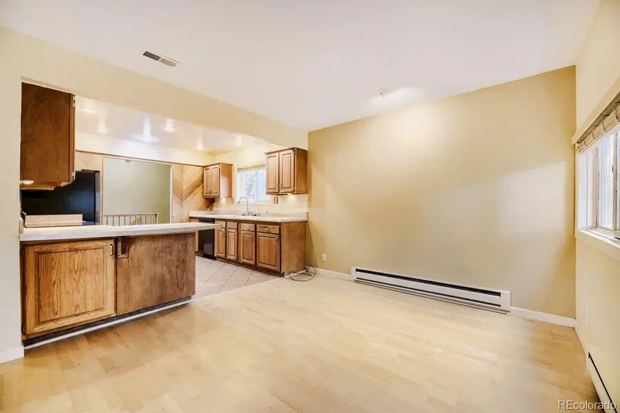 385 E Chenango Avenue, Englewood, CO 80113 - #3