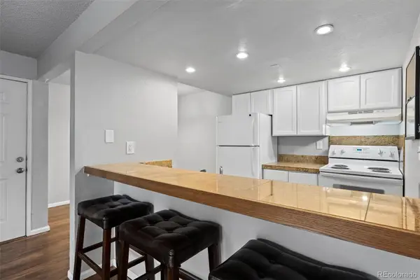 6385 Oak Street #205, Arvada, CO 80004