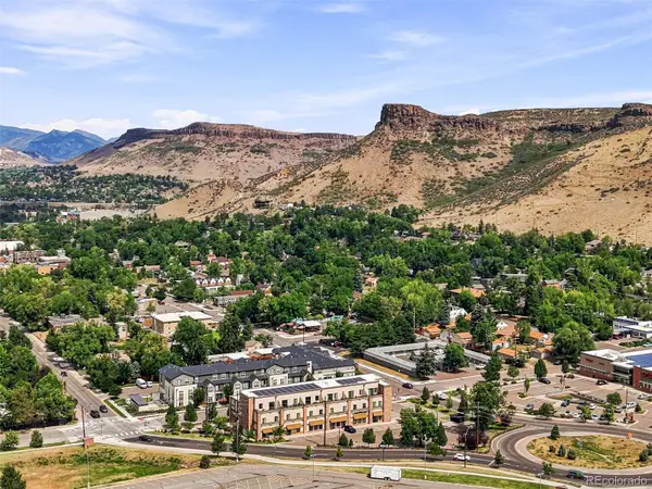 615 24th Street #204, Golden, CO 80401