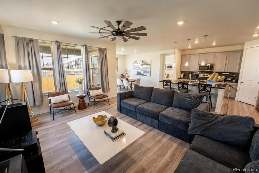 1056 S Elk Way, Aurora, CO 80018 - Image #2