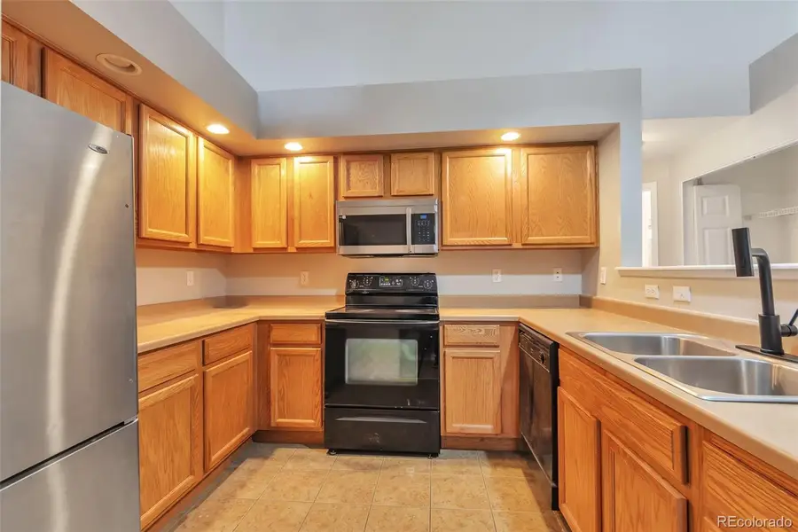 18622 E Water Drive #E, Aurora, CO 80013 - Image #3