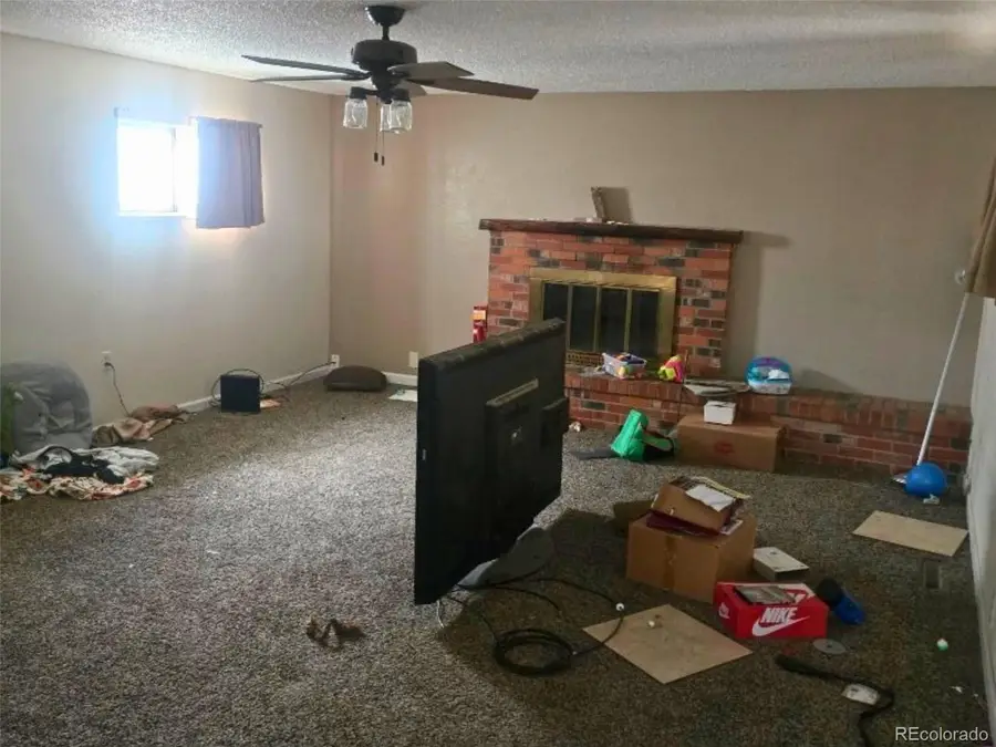 2021 Lynwood Lane, Pueblo, CO 81005 - #3