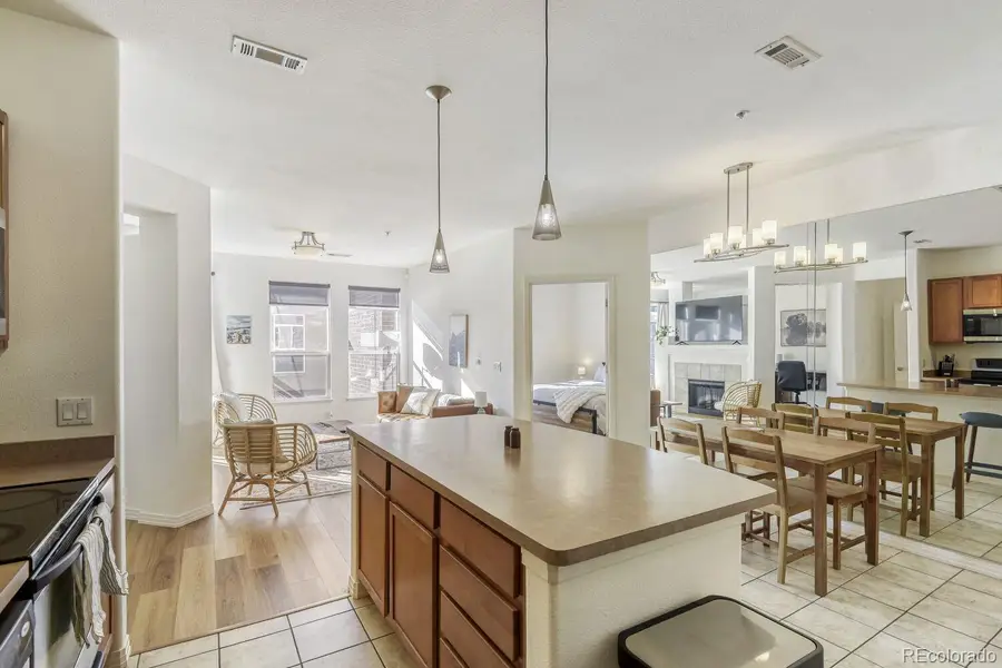 10176 Park Meadows Drive #2304, Lone Tree, CO 80124 - Image #3