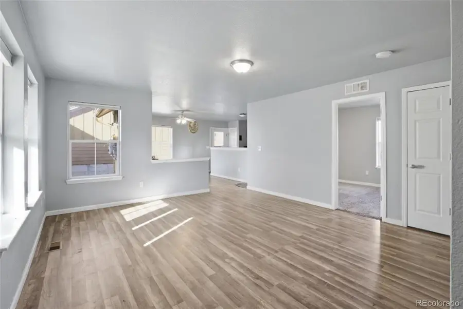 23501 E Saratoga Circle, Aurora, CO 80016 - Image #3