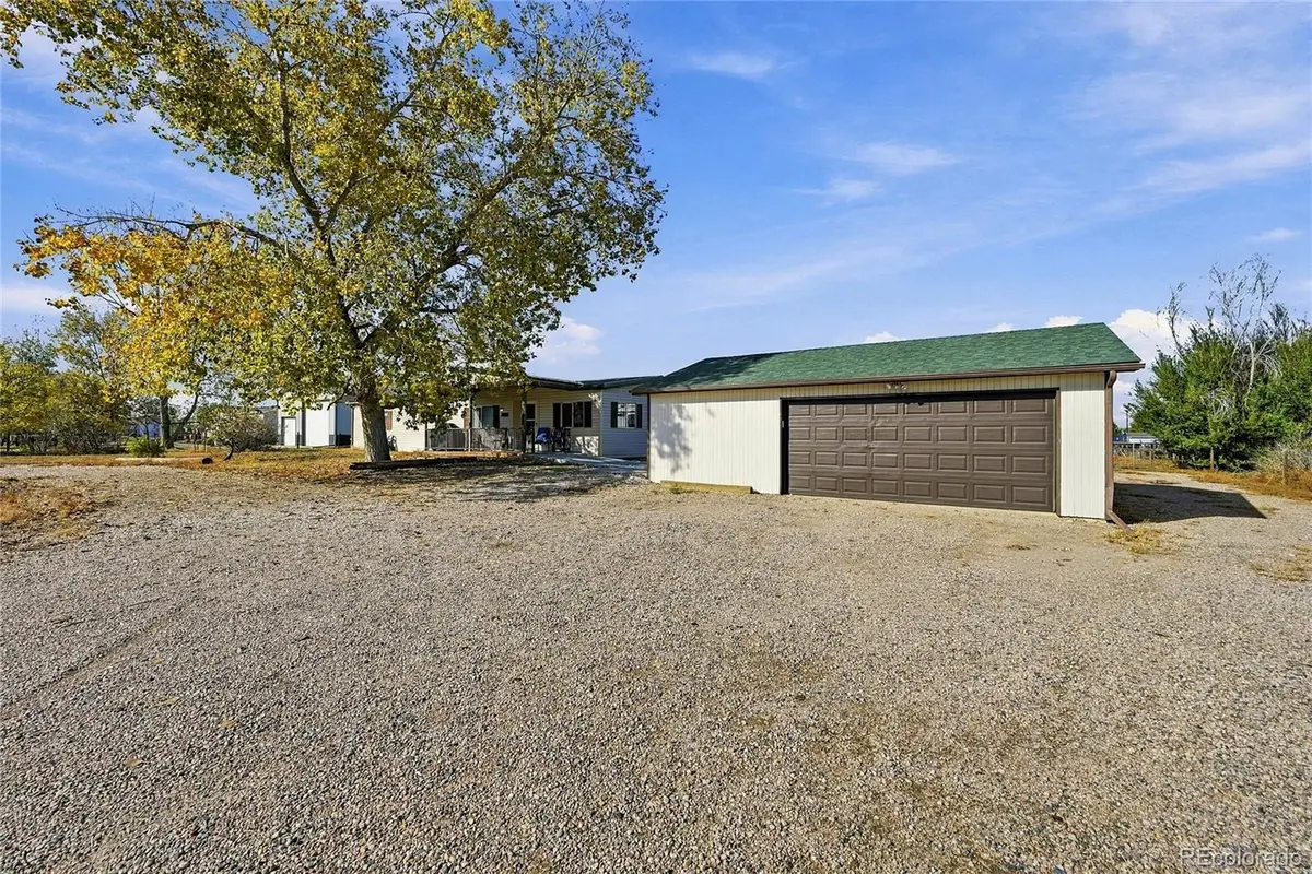 604 Pinyon, Lochbuie, CO 80603 - #1