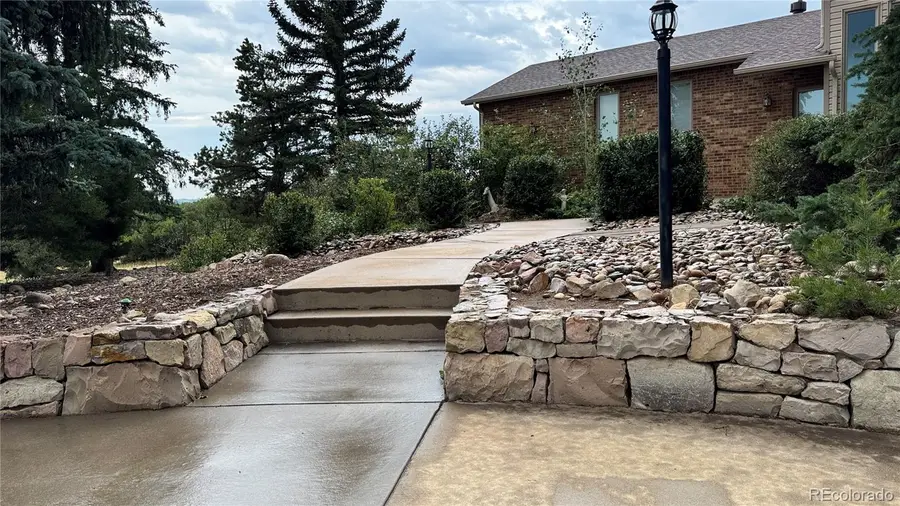 806 Twin Oaks Road, Castle Rock, CO 80109 - #2