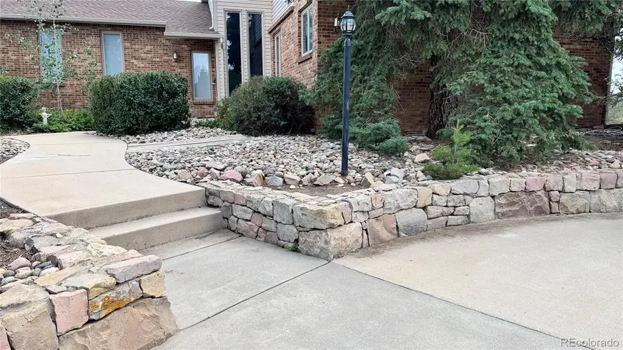 806 Twin Oaks Road, Castle Rock, CO 80109 - #3