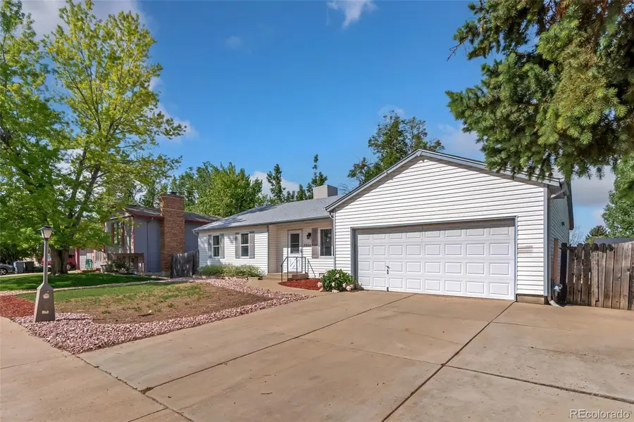 2205 Lincoln Street, Longmont, CO 80501 - #3