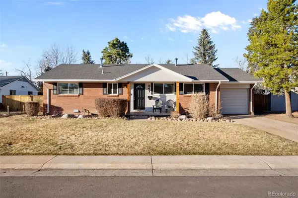 841 E Oakwood Avenue, Centennial, CO 80121