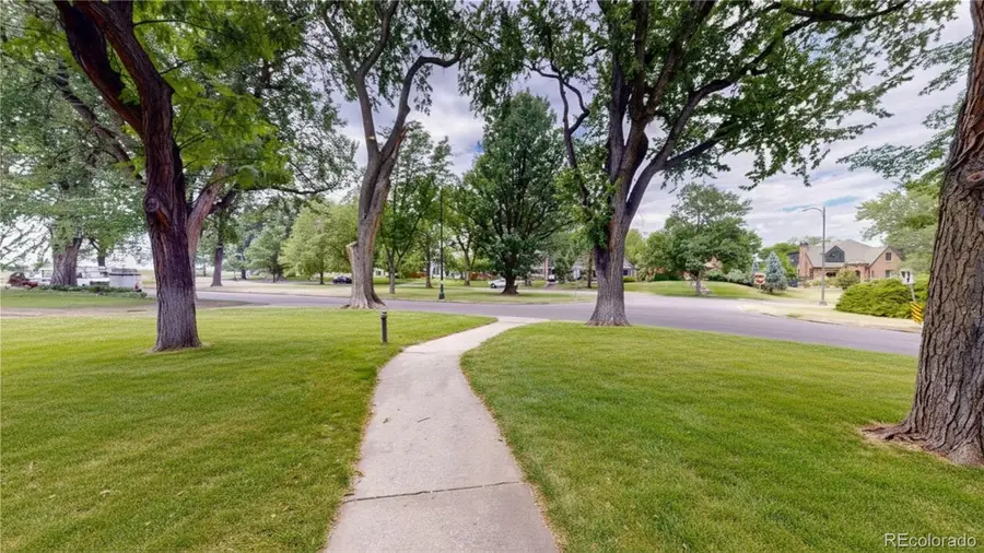 340 Clermont St Pkwy, Denver, CO 80220 - #2