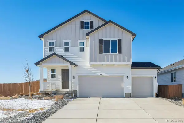 231 Sage Grouse Way, Bennett, CO 80102