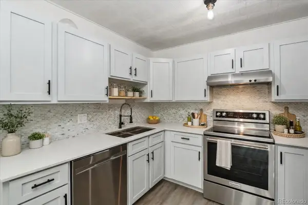 585 S Alton Way #12B, Denver, CO 80247