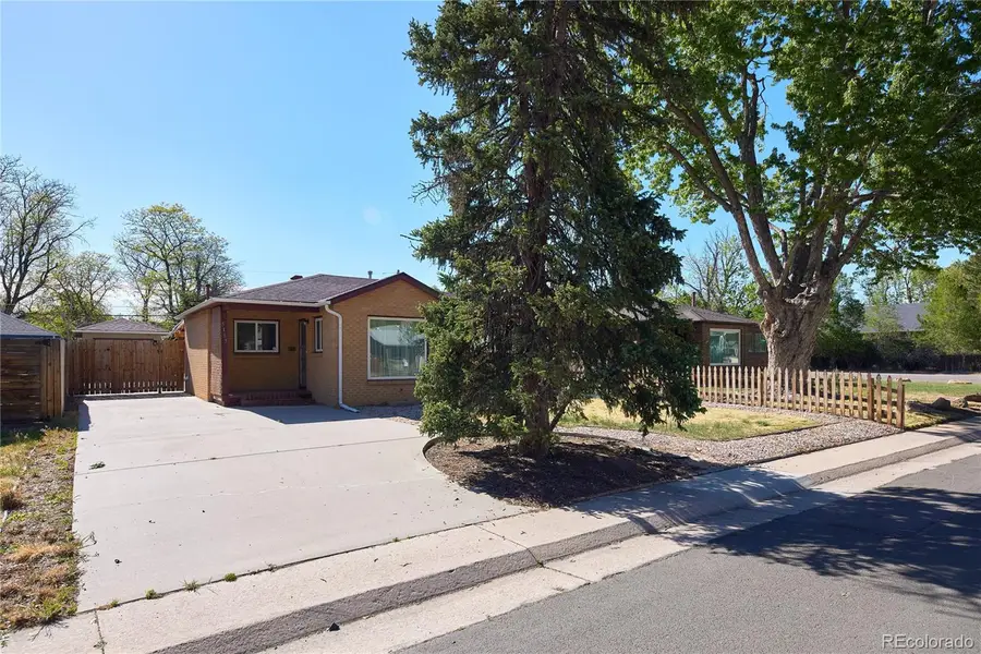 5185 Beach Court, Denver, CO 80221 - #3