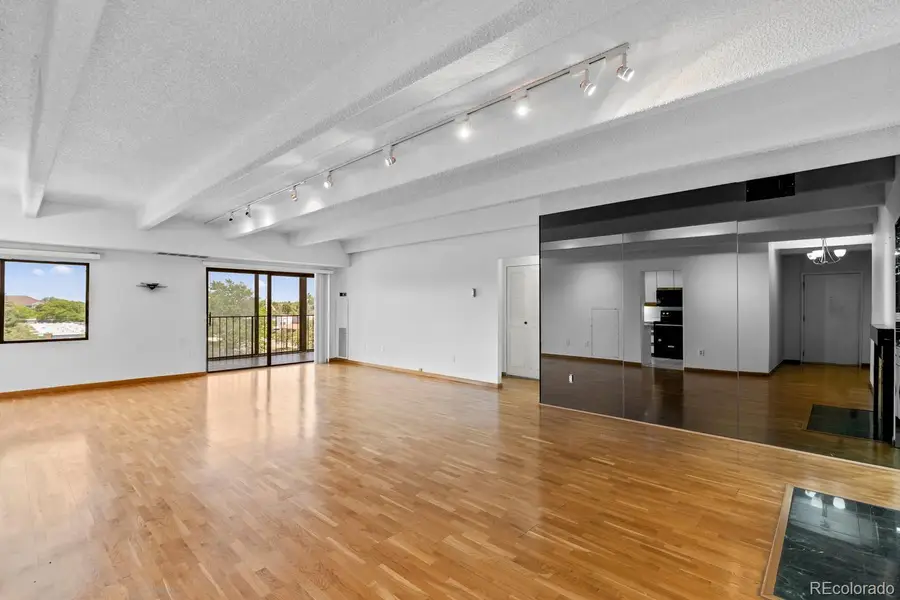 7877 E Mississippi Avenue #402, Denver, CO 80247 - #3