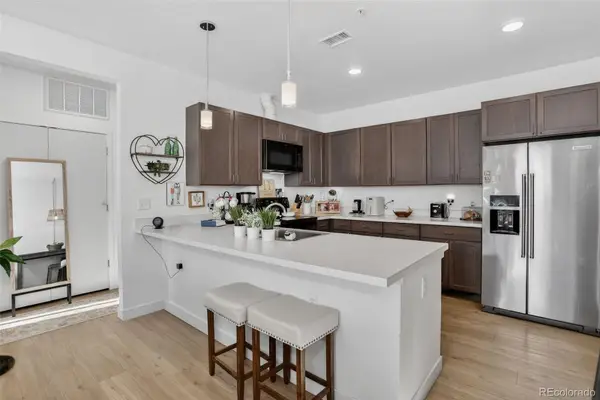 8475 E 36th Avenue #221, Denver, CO 80238