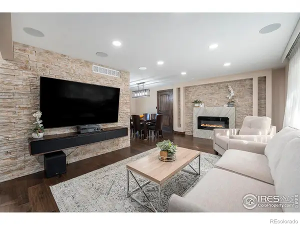 11921 W 70th Place, Arvada, CO 80004