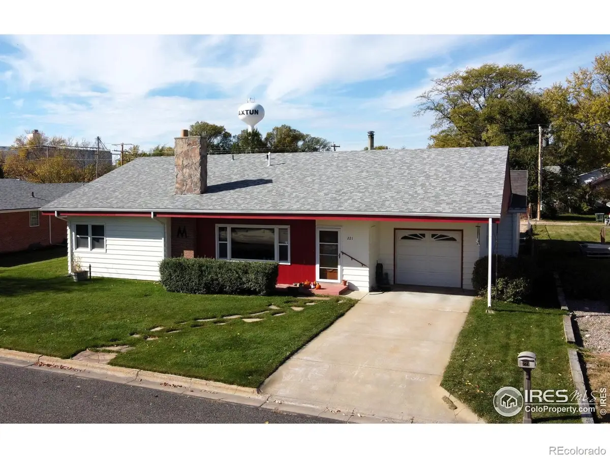 221 N Wallace Avenue, Haxtun, CO 80731 - Image #1