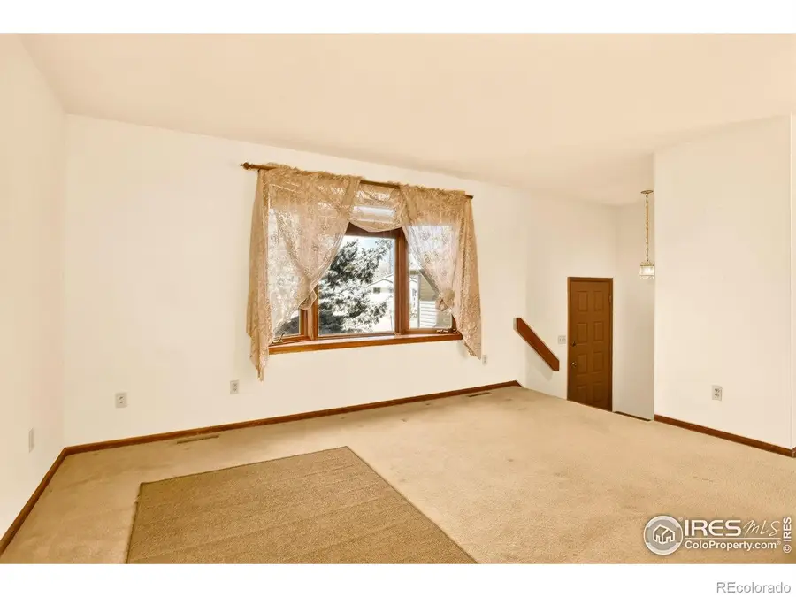 809 Jay Place, Berthoud, CO 80513 - Image #2