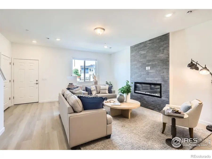 2858 Bear Springs Circle, Longmont, CO 80503 - Image #3