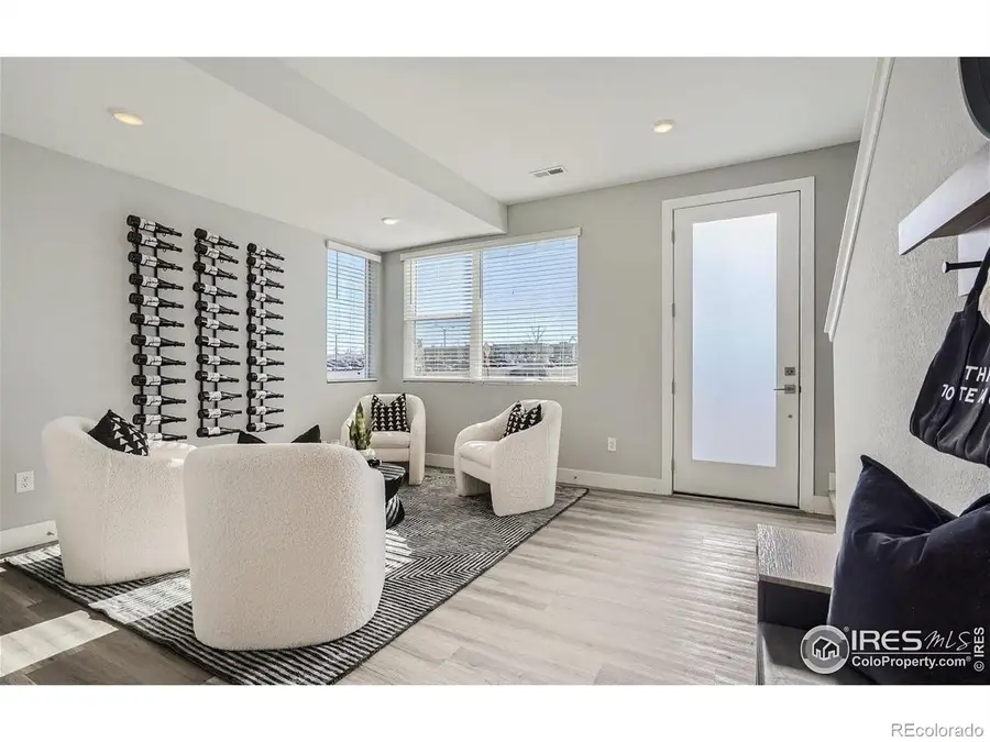 304 Geneva Street, Aurora, CO 80010 - Image #3