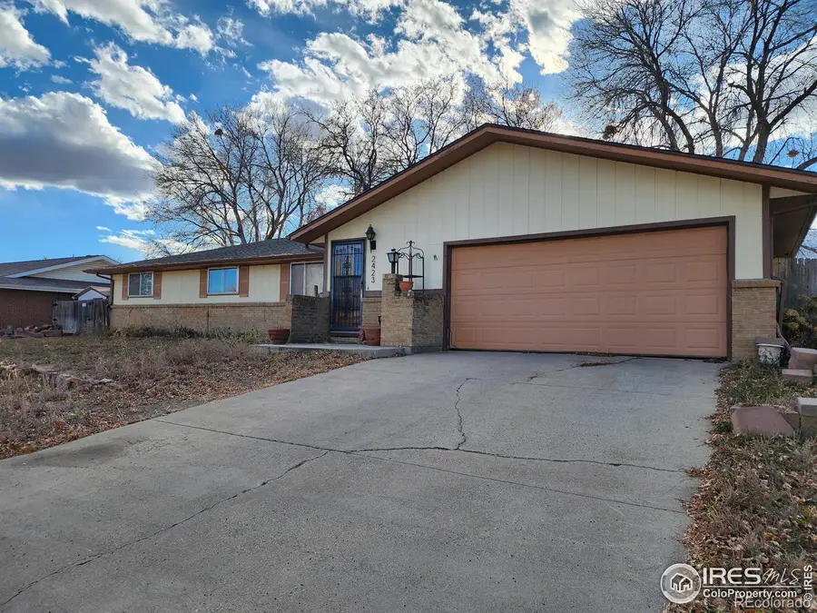 2423 Corey Street, Longmont, CO 80501 - Image #2