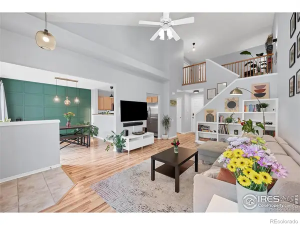 893 S Evanston Circle, Aurora, CO 80012