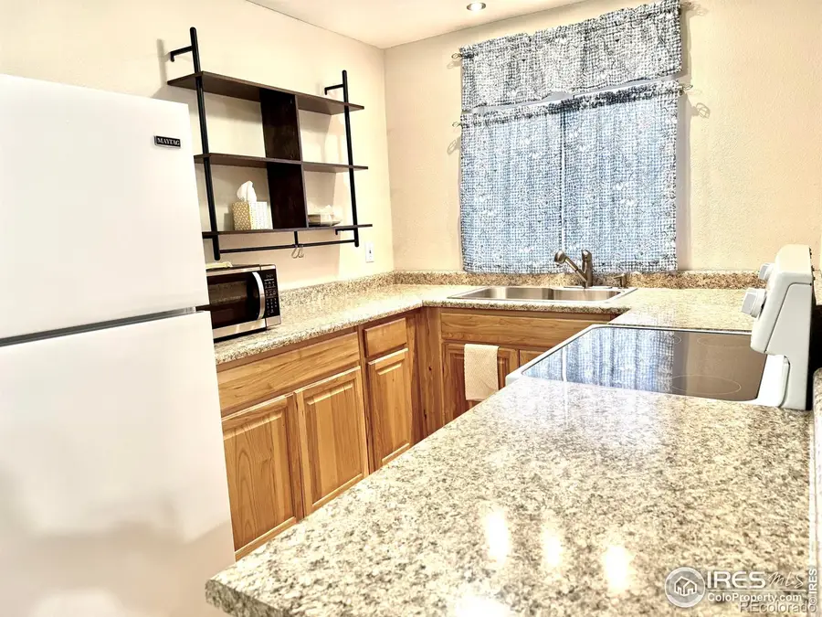 210 S Bowman Avenue, Holyoke, CO 80734 - #2