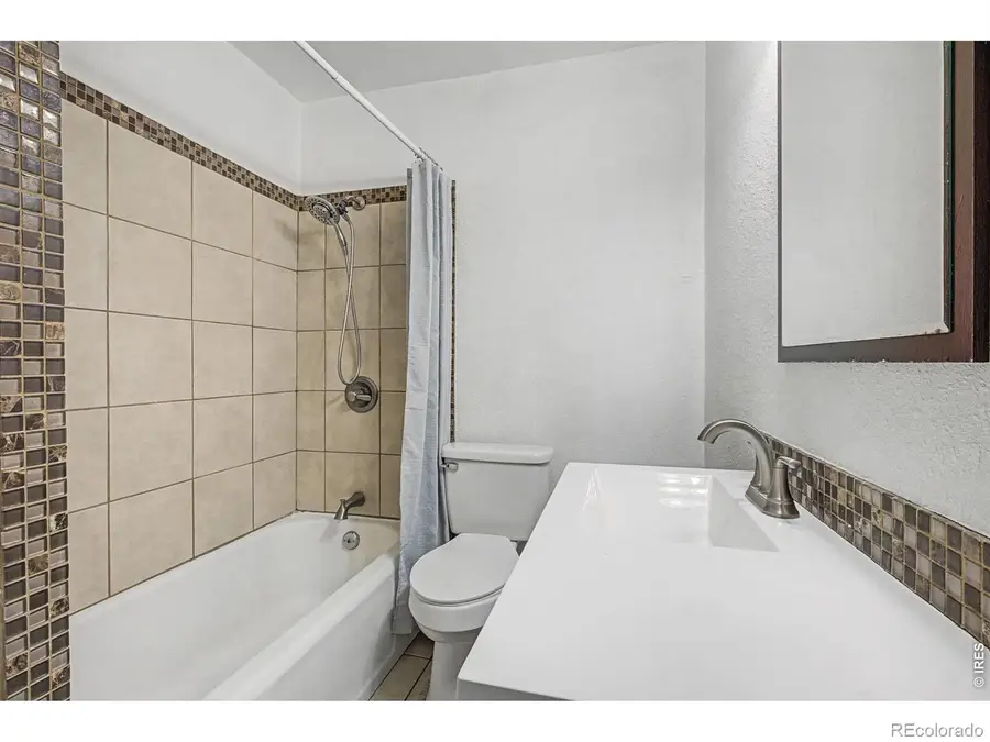 1230 Hover Street, Longmont, CO 80501 - #3