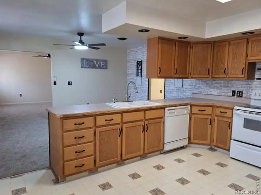 15631 Harris Street, Sterling, CO 80751 - #3