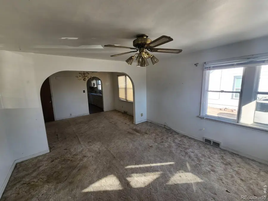 422 W Main Street, Sterling, CO 80751 - #3