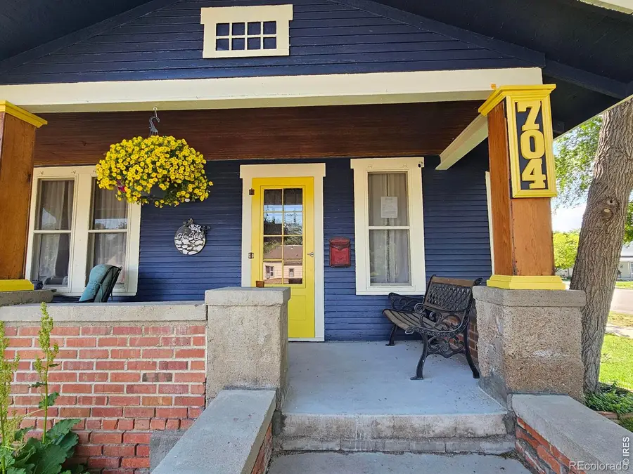 704 S 3rd Avenue, Sterling, CO 80751 - #2