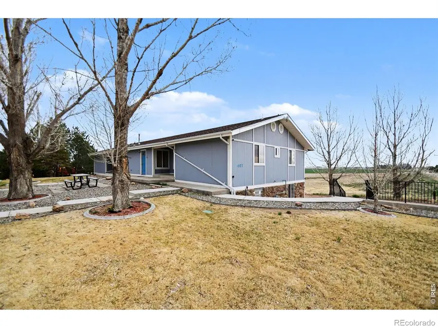 407 E Corona Avenue, Wiggins, CO 80654 - #3