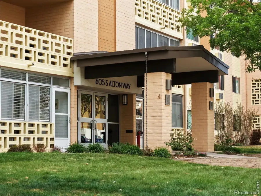 605 S Alton Way #12C, Denver, CO 80247 - #2