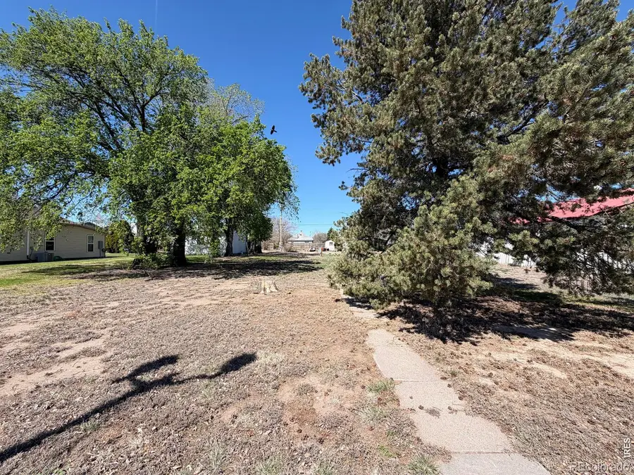 314 Colorado Avenue, Stratton, CO 80836 - #2