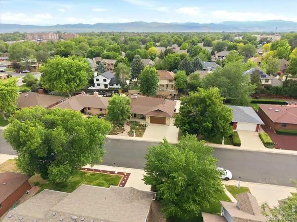 1527 Juniper Street, Longmont, CO 80501