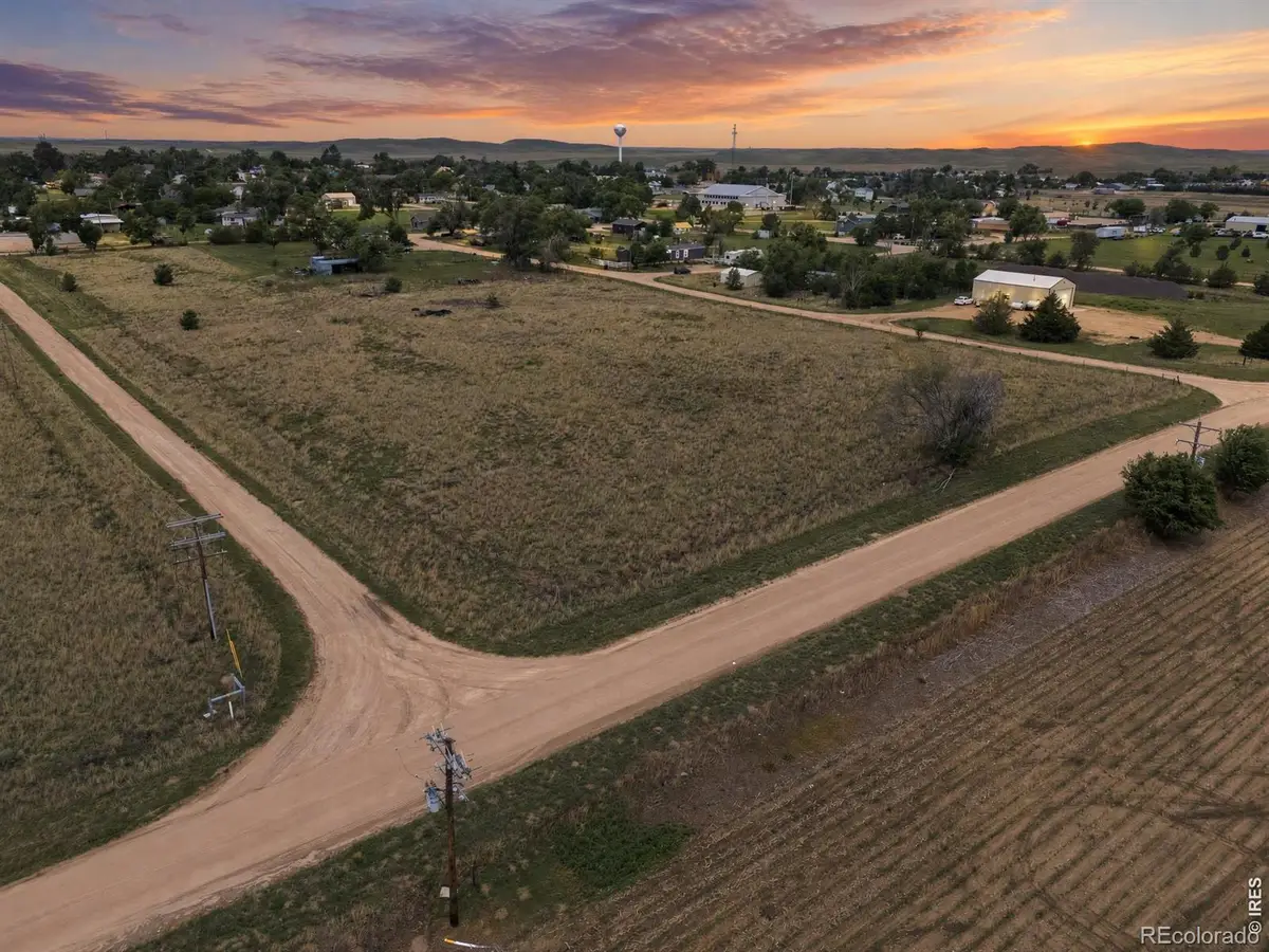 512 E Curtis Street, Eckley, CO 80727 - #1