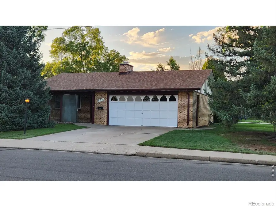 521 W 33rd Street, Loveland, CO 80538 - #2